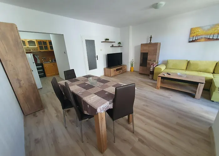 Apartament Lazur 13